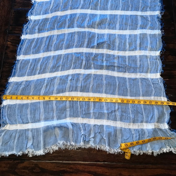 Scarf Approximately 64" Crinkle Fabric - Picture 3 of 5