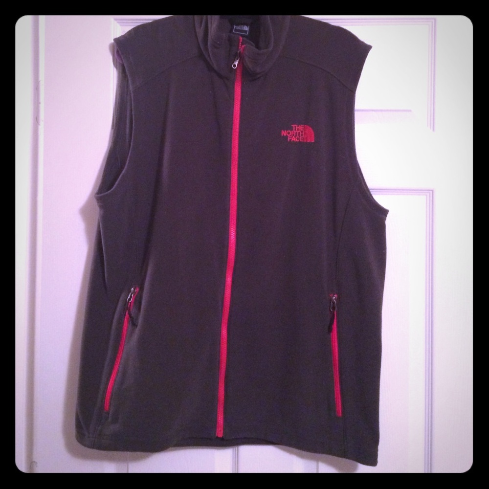 Men's The North Face fleece vest