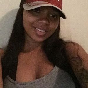 Meet your Posher, Imani