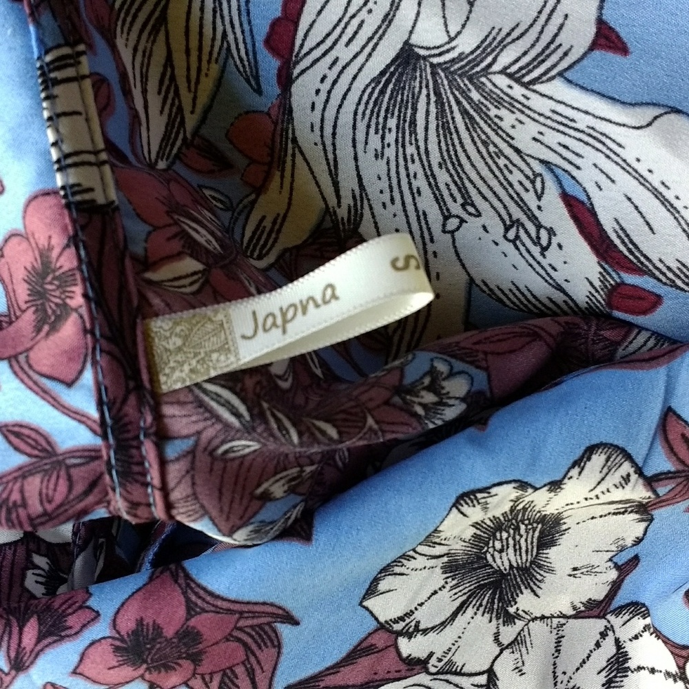 Multicolored wrap top - Picture 4 of 4