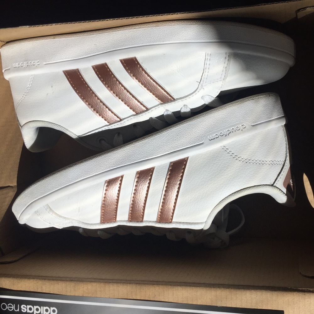 Adidas neo