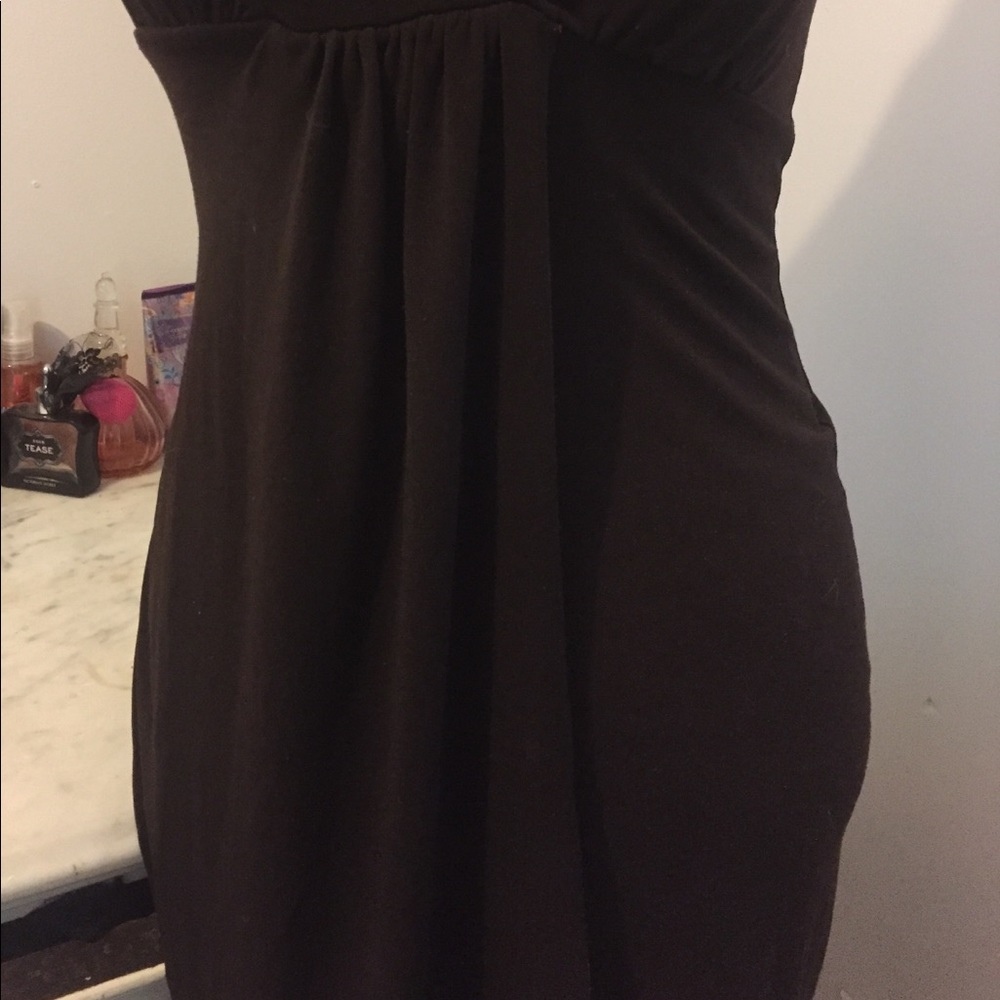 Halter-top Dress - Picture 3 of 4