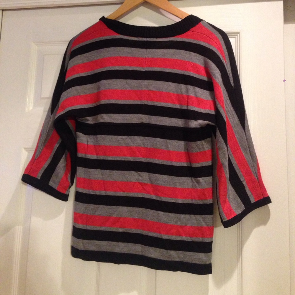 Sweater - Picture 2 of 3