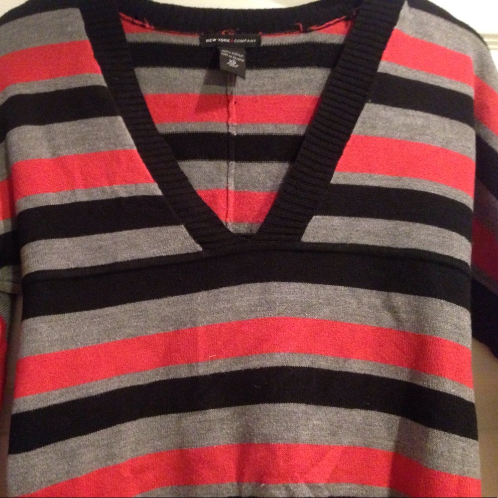 Sweater - Picture 3 of 3