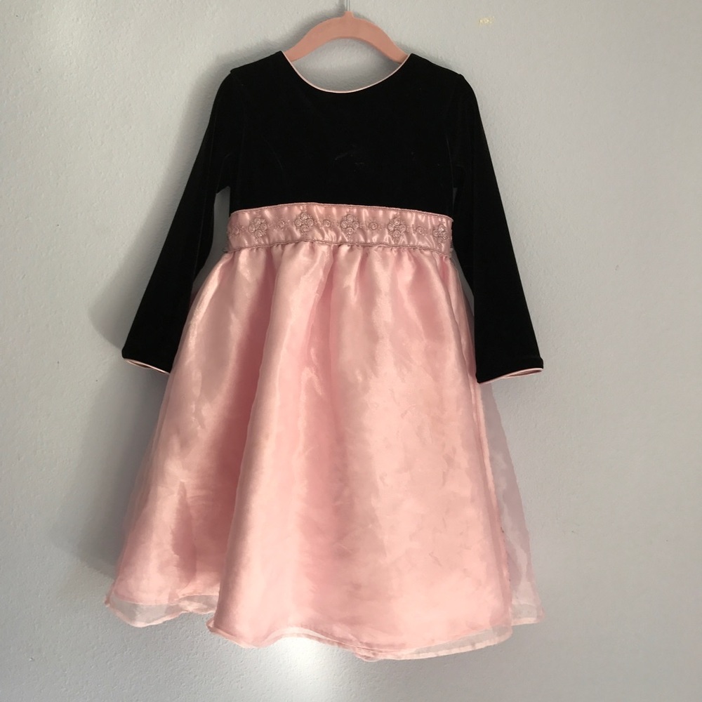 SOLD 💕Girl's Formal Dress