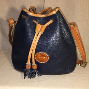 Vintage Dooney & Bourke purse