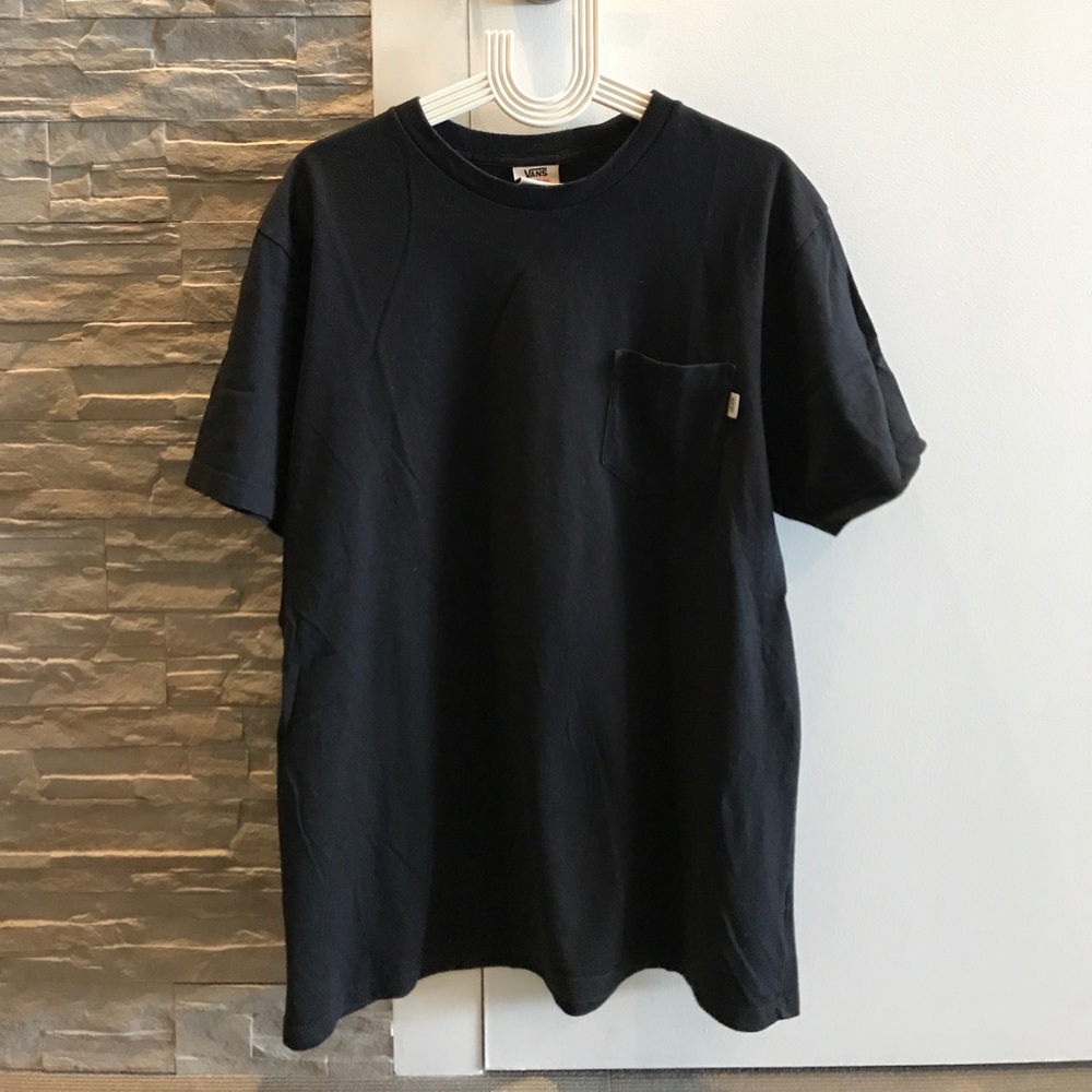 Vans .Built strong, Cali casual. Tee