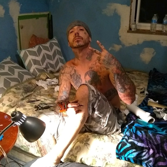 Meet your Posher, Brandon - Picture 1 of 1