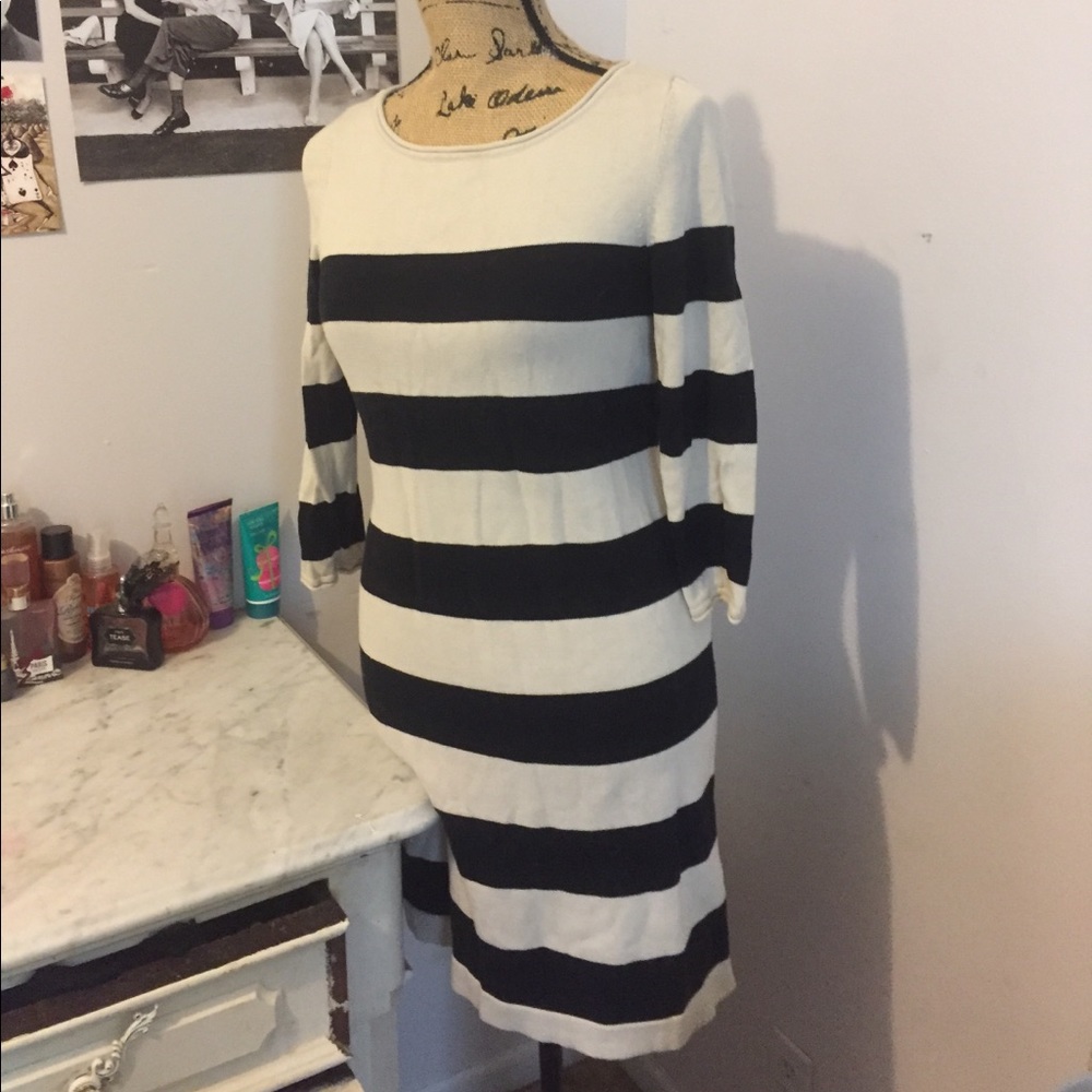 H&M dress - Picture 2 of 4