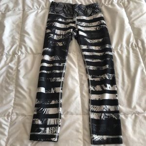 Lululemon. Print leggings
