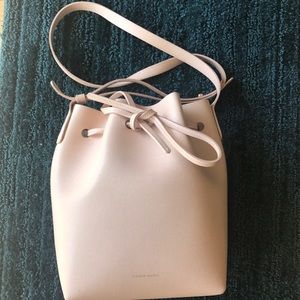 Mansur Gavriel Mini Saffiano Bucket Bag Rosa