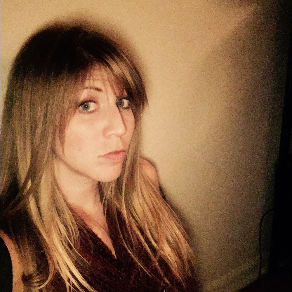 Meet your Posher, Alena