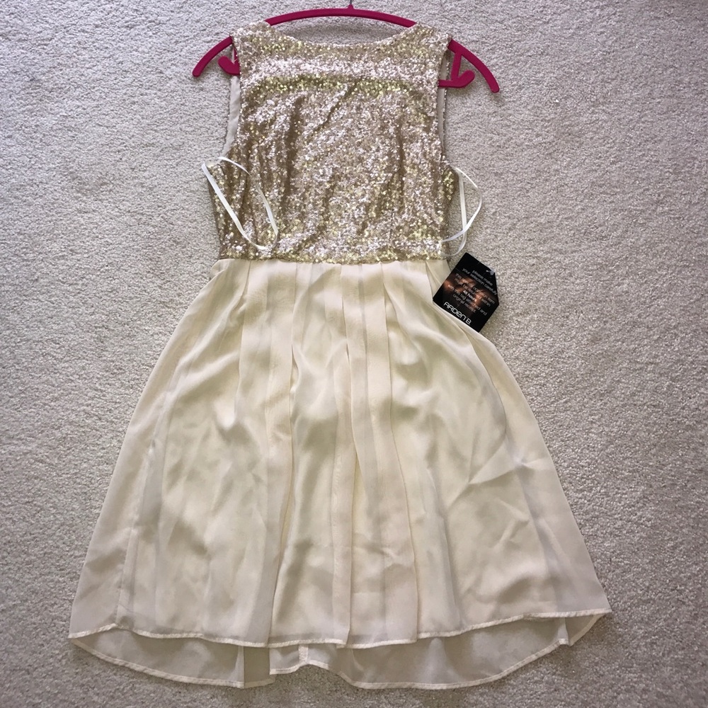 Arden B Gold special occasion dress