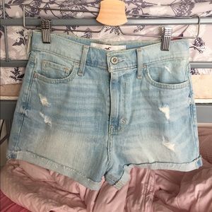 Hollister High Waist shorts