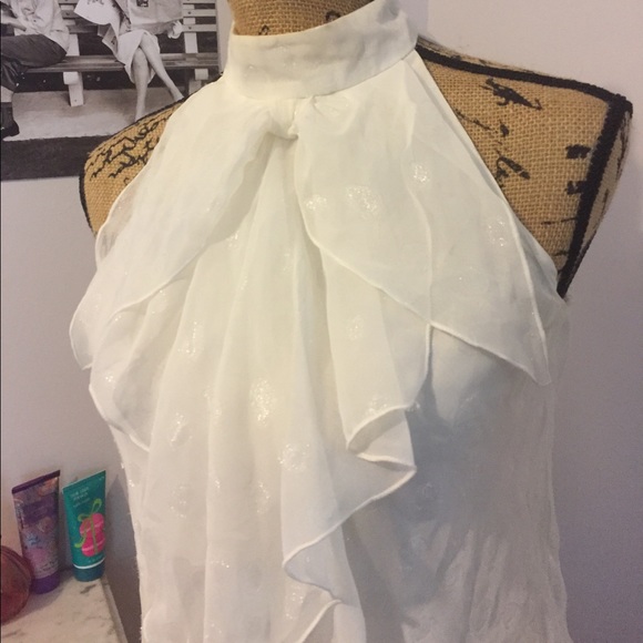 Halter-top - Picture 3 of 4