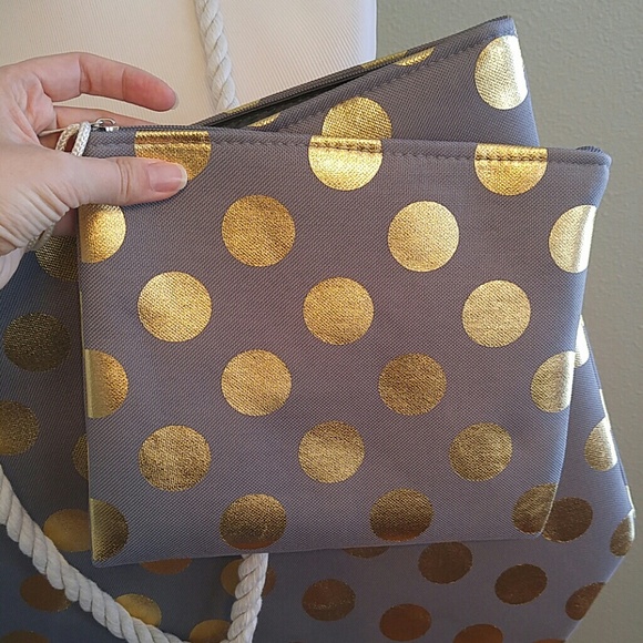 Gray and gold polka dot tote - Picture 3 of 4