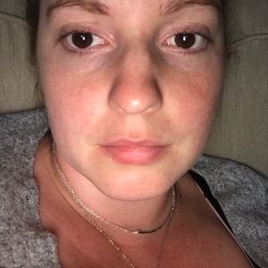 Meet your Posher, Abbey