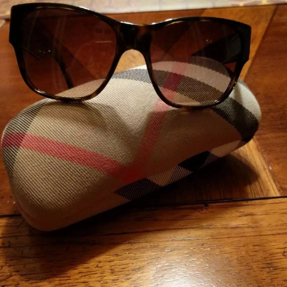 Burberry Sunglasses