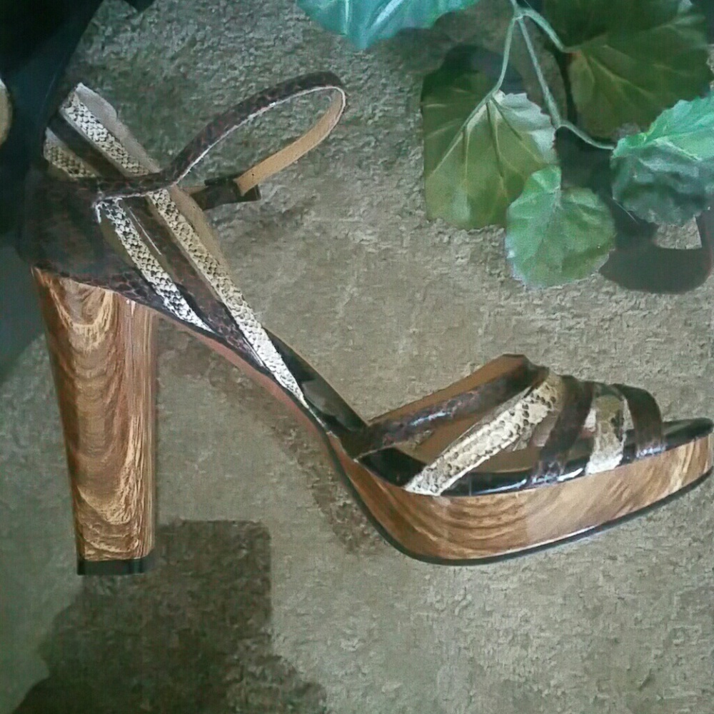 "Glossy Strappy Sandals"