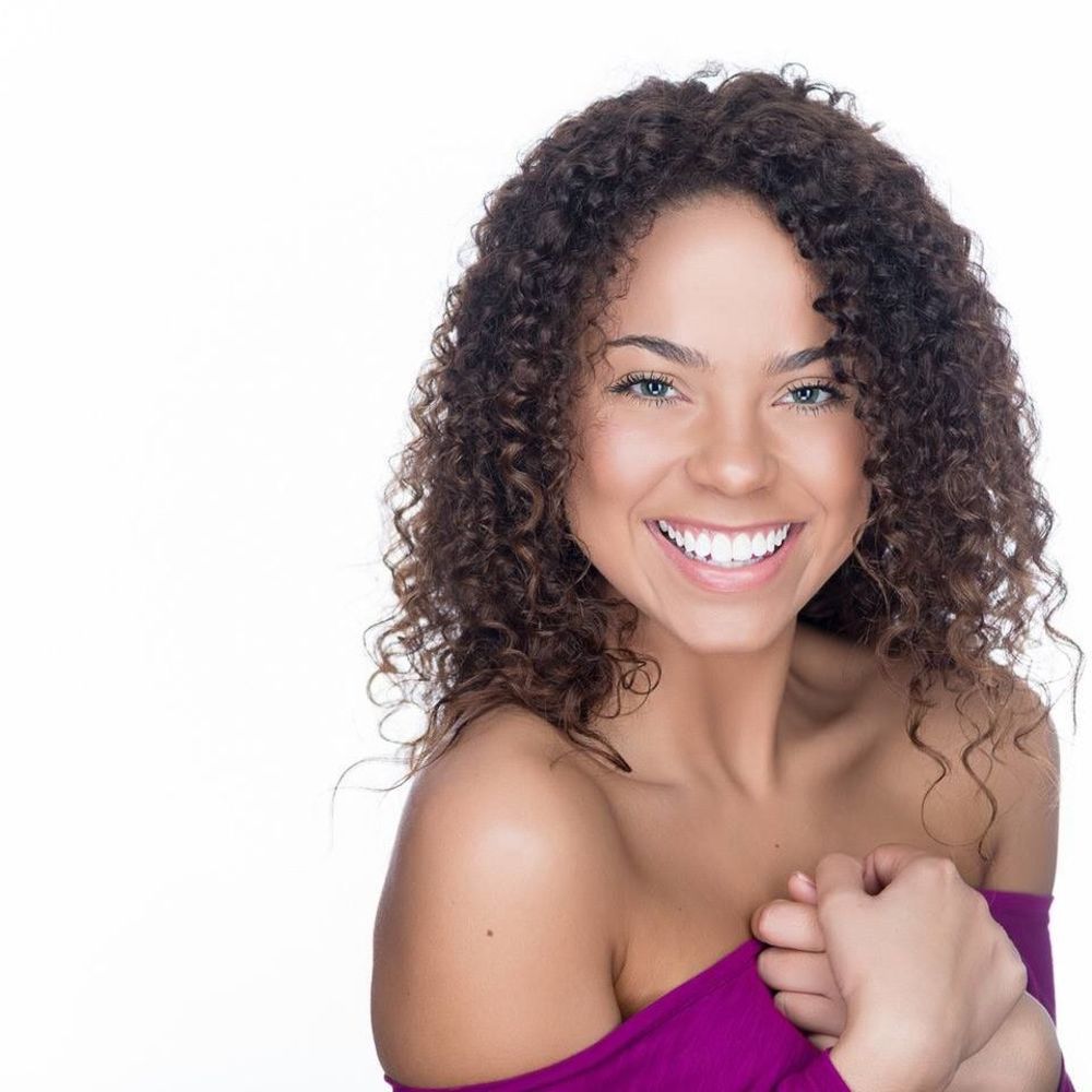 Meet your Posher, Alexis