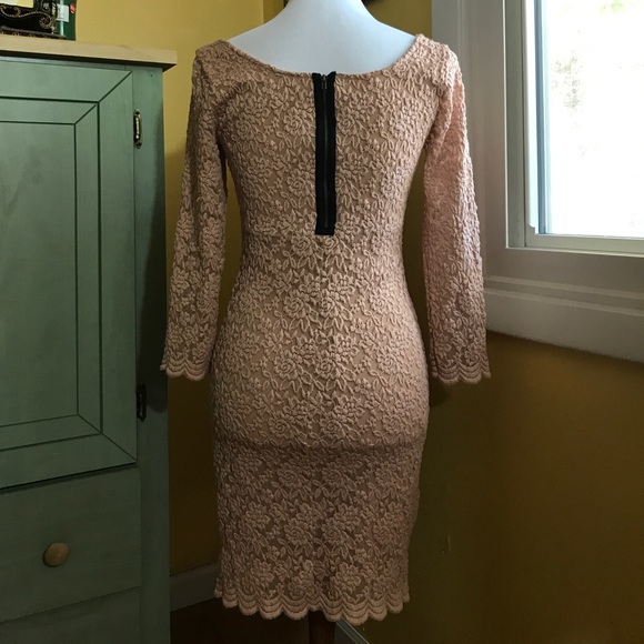 Love 21 pink lace dress 3/4 sleeve size small - Picture 5 of 5