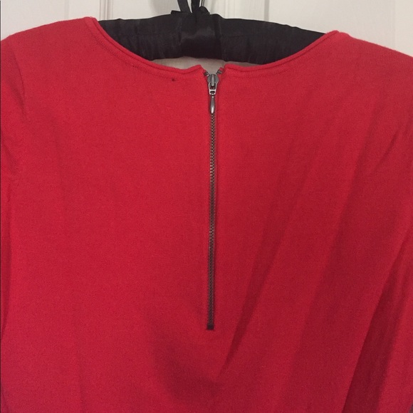 Express coral sweater - Picture 3 of 3