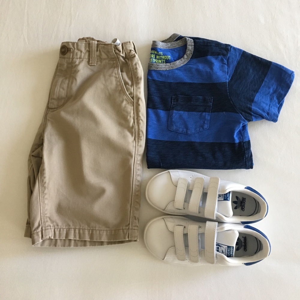 Boys khaki crewcuts shorts