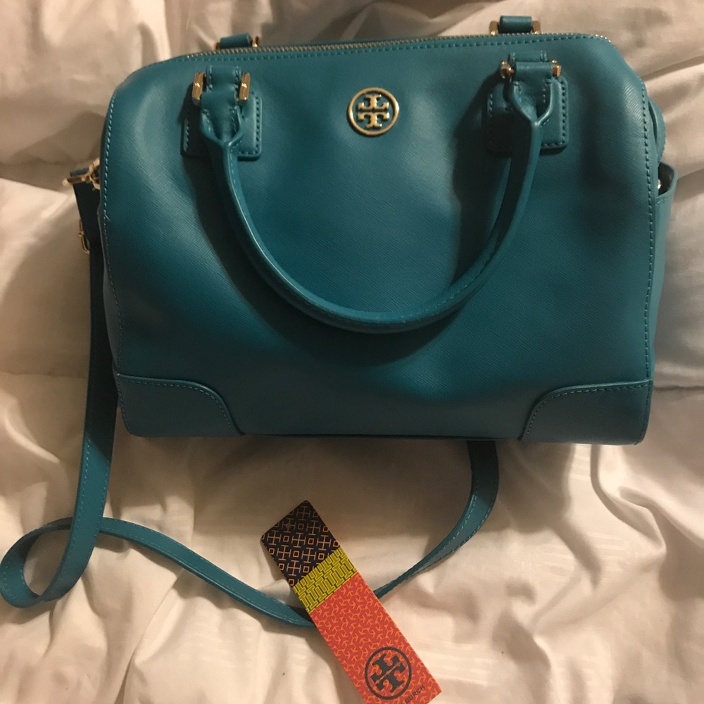 Tory Burch Robinson  Middy Bag- 1 Hour Sale