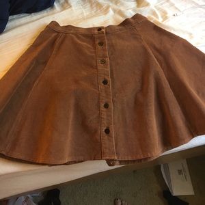 Brandy Melville Brya skirt NWT