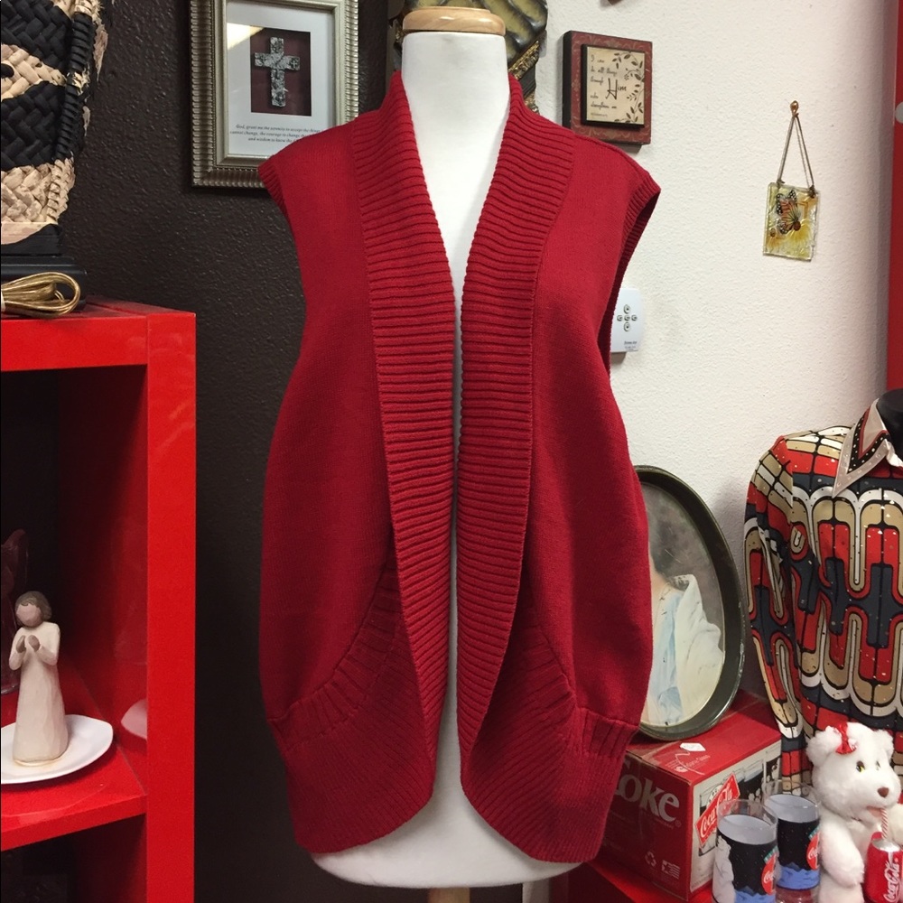 Christopher Banks Sweater Vest