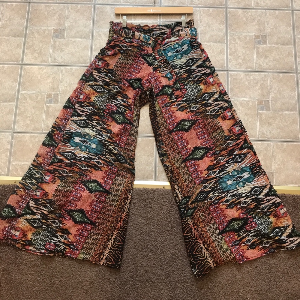 Amazing 🎉 Palazzo Pants !!