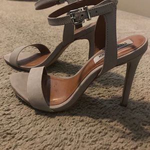 Light gray Steven Madden heels