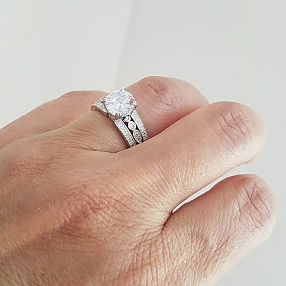 14k Gold plated 1.5ct Round Engagement - Picture 7 of 8