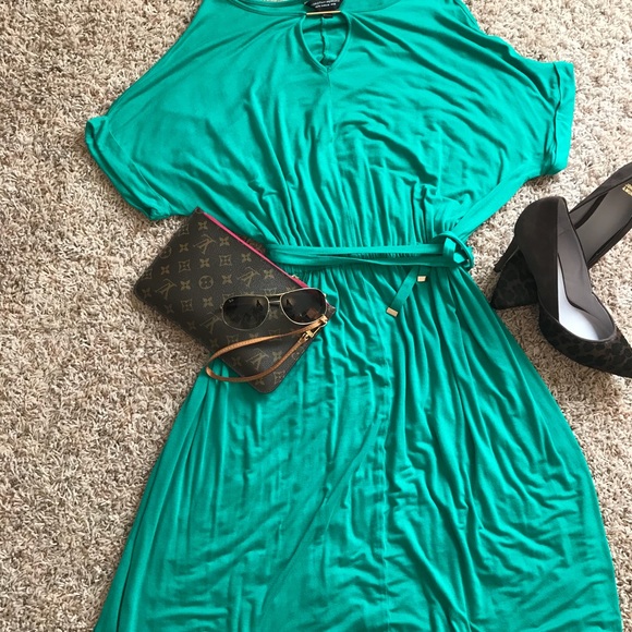 Dorothy Perkins Dresses & Skirts - Dorothy Perkins Dress