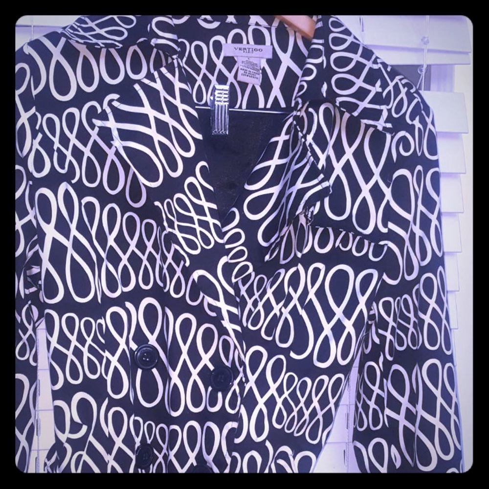 Women jacket - Picture 5 of 6