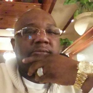 Meet your Posher, Jerome