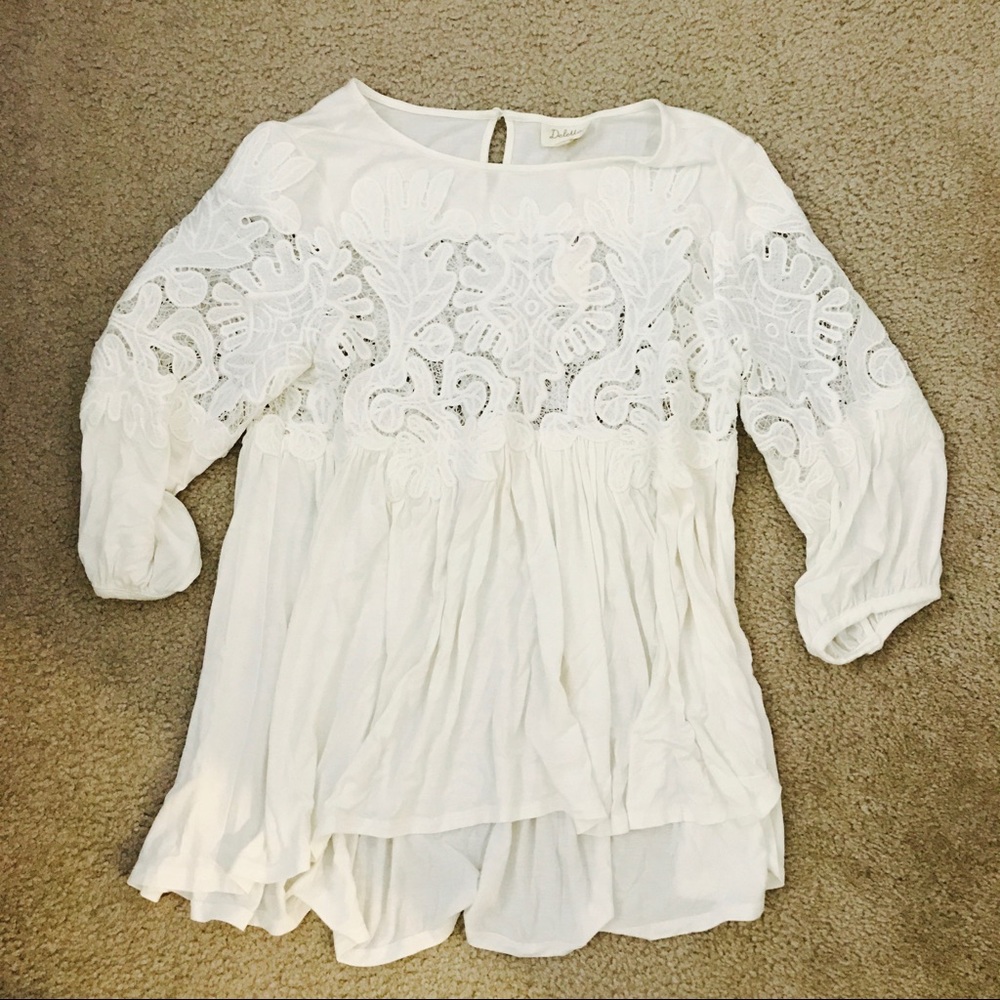 Deletta Lace Embroidered Top in White.