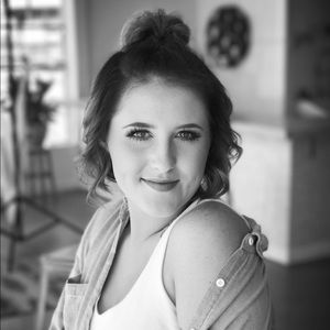 Meet your Posher, Hana