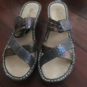 Algeria sandals