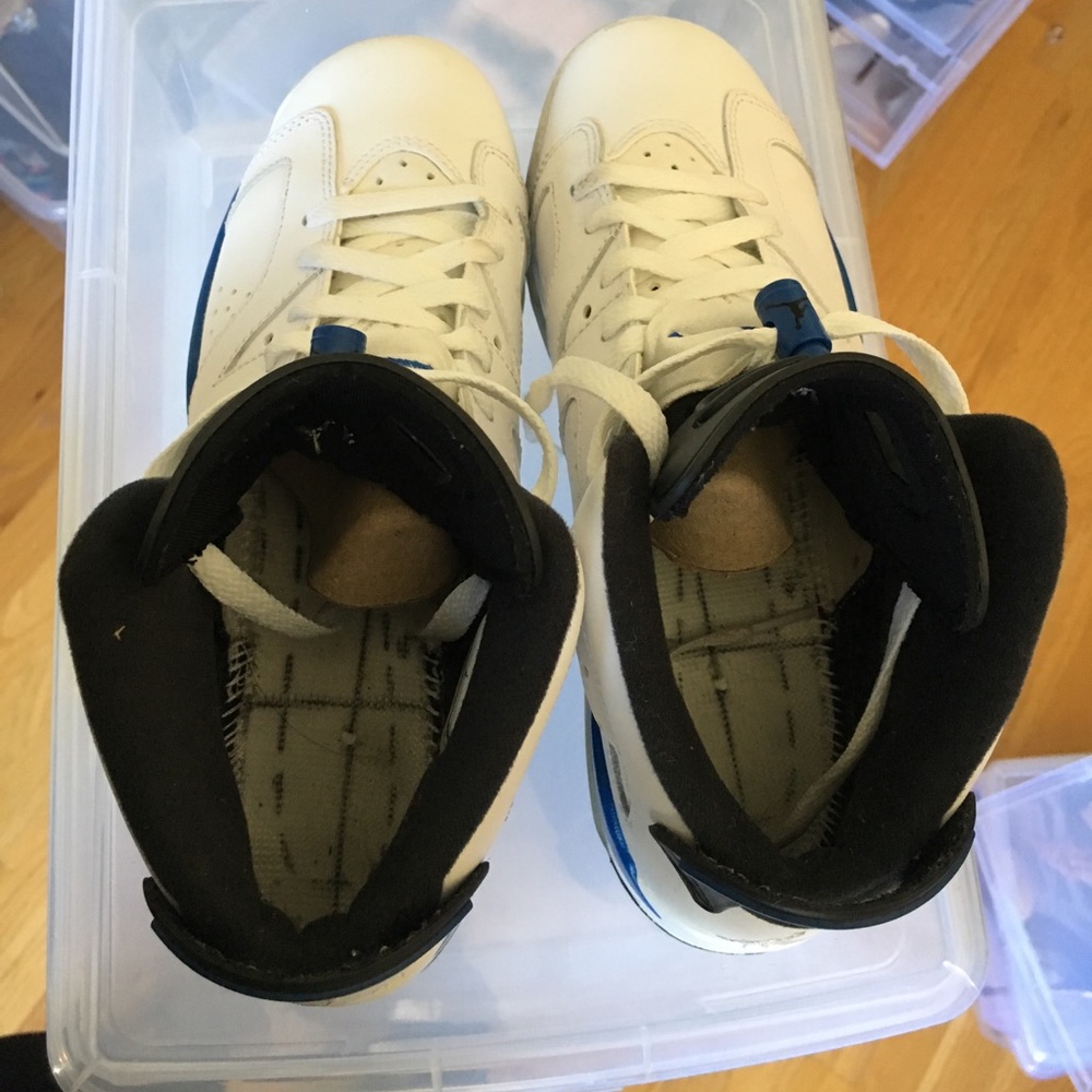 Jordan 6 - Picture 5 of 6