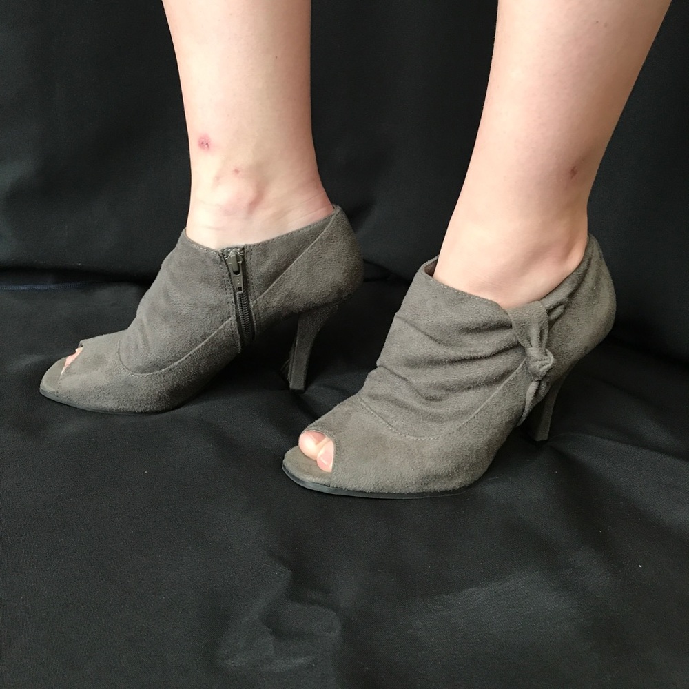Grey faux suede peep toe booties