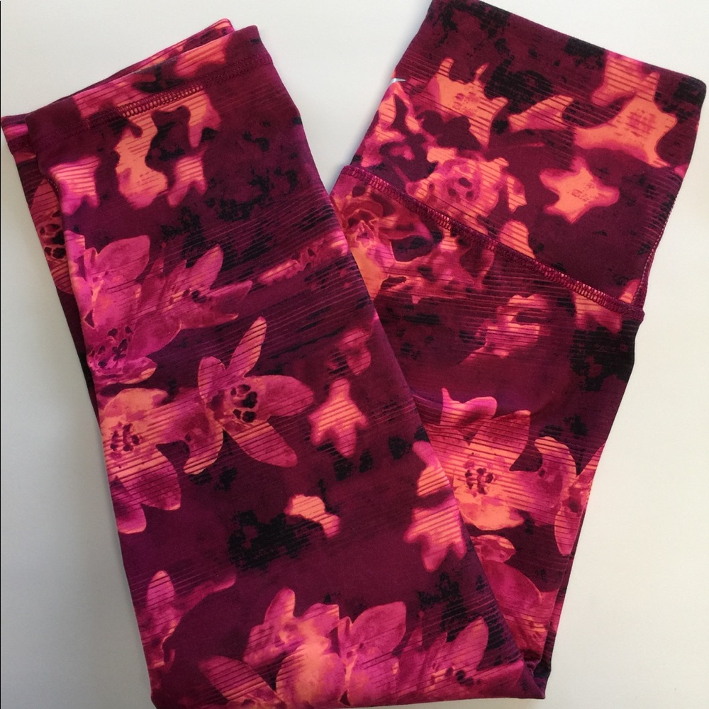 Old Navy high waist small capris