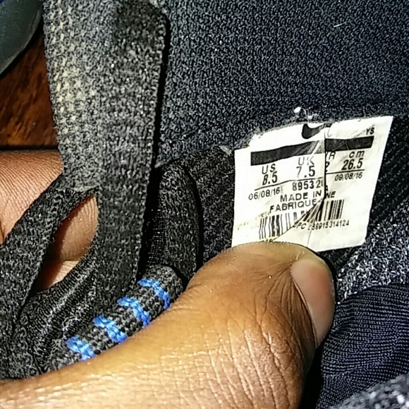 Shoes - Picture 4 of 4