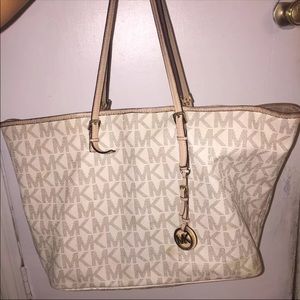 MICHAEL KORS TOTE BAG