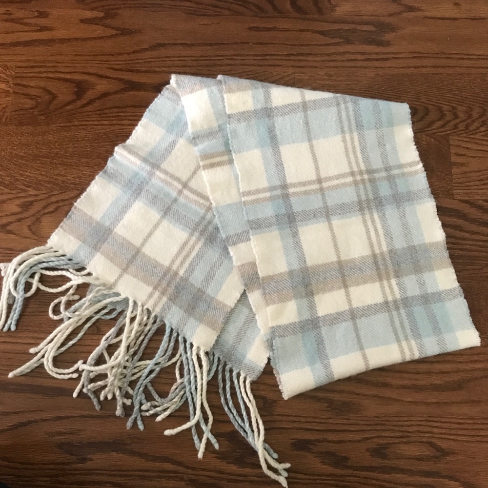 Banana republic scarf