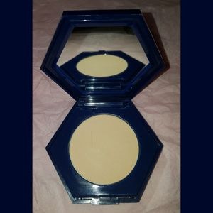 Christian Dior Pressed Powder 621