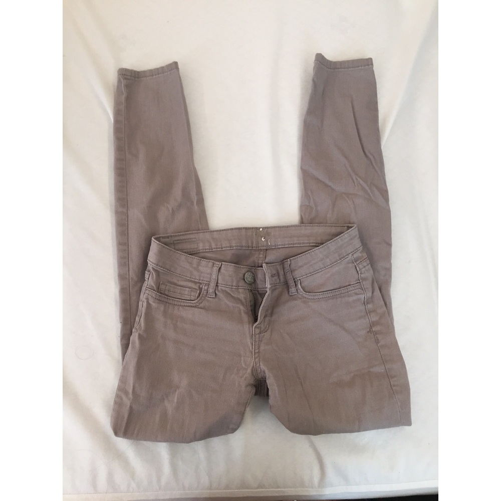 Khaki jegging pants, size 00