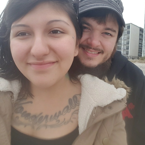 Meet your Posher, Angel - Picture 3 of 3