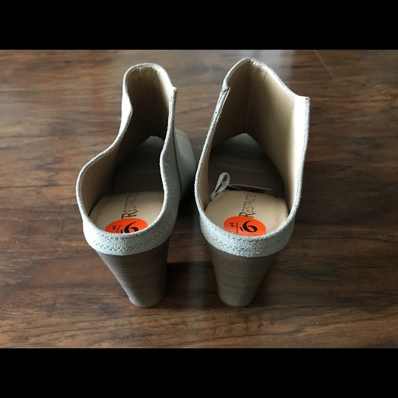 Beige slides with peep toe - Picture 4 of 5