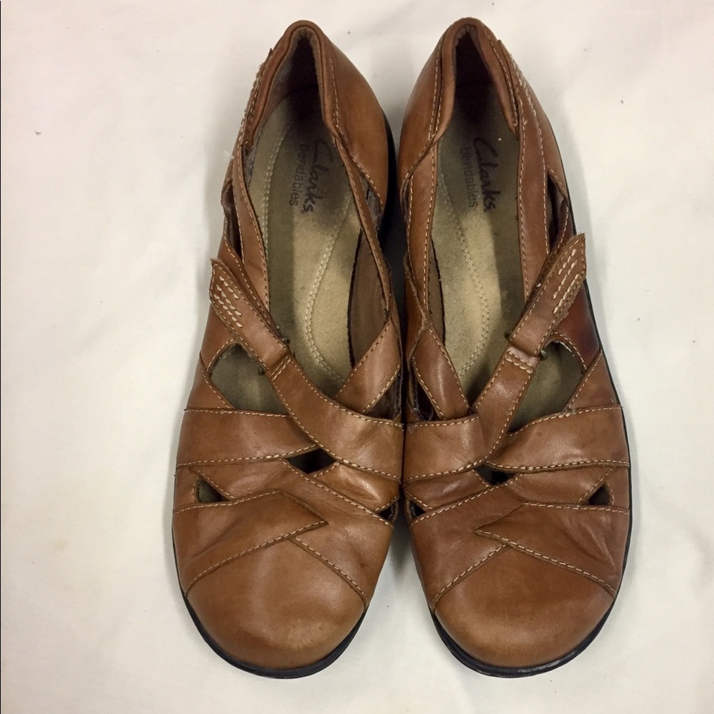 Brown Leather 10M Clarks Bendables Shoes.
